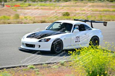 media/May-04-2024-Team Topak Racing (Sat) [[1dff1aa745]]/Inter Low 2/Session 2/